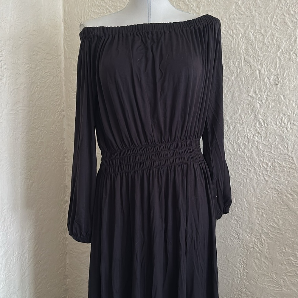 Ann Taylor Black Off the Shoulders Smocked Jersey Dress Large NWT - Picture 2 of 8